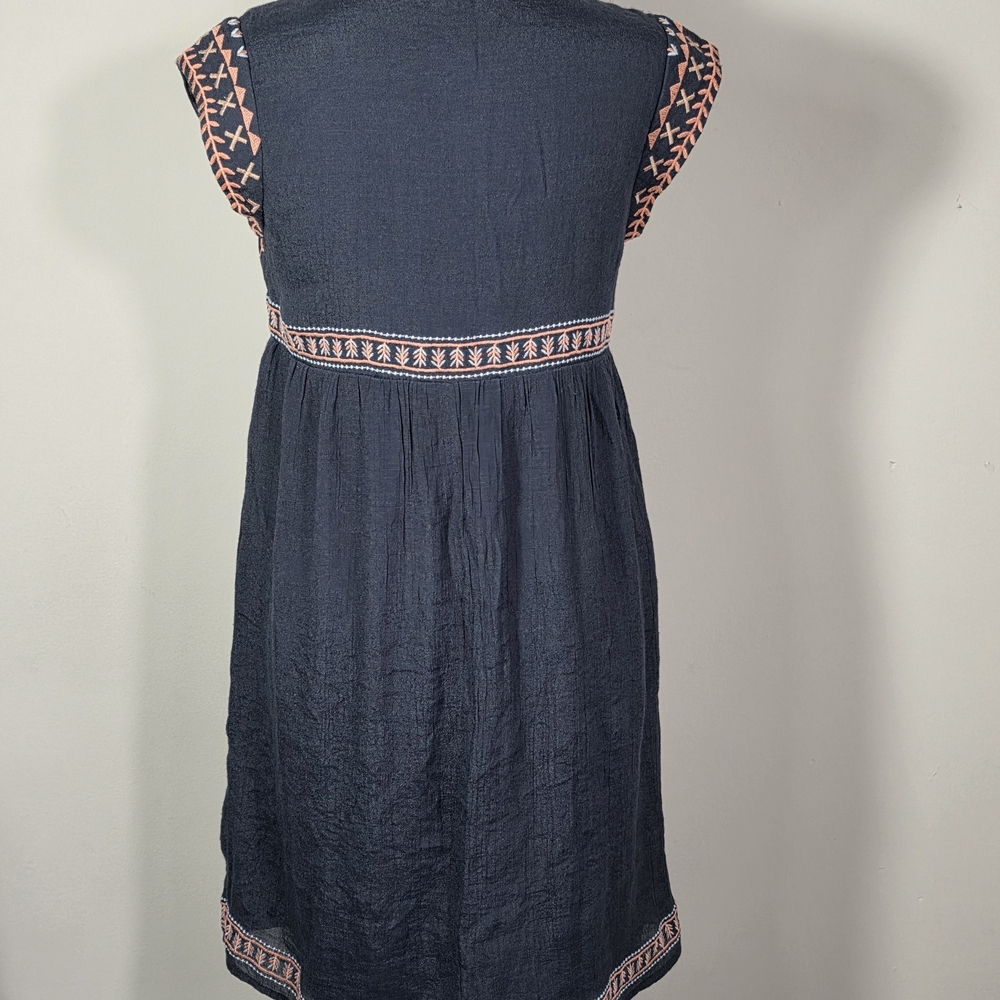 THML Embroidered Boho Dress XS Black Sleeveless Lined Mini Floral Tribal Flowy - Picture 3 of 10